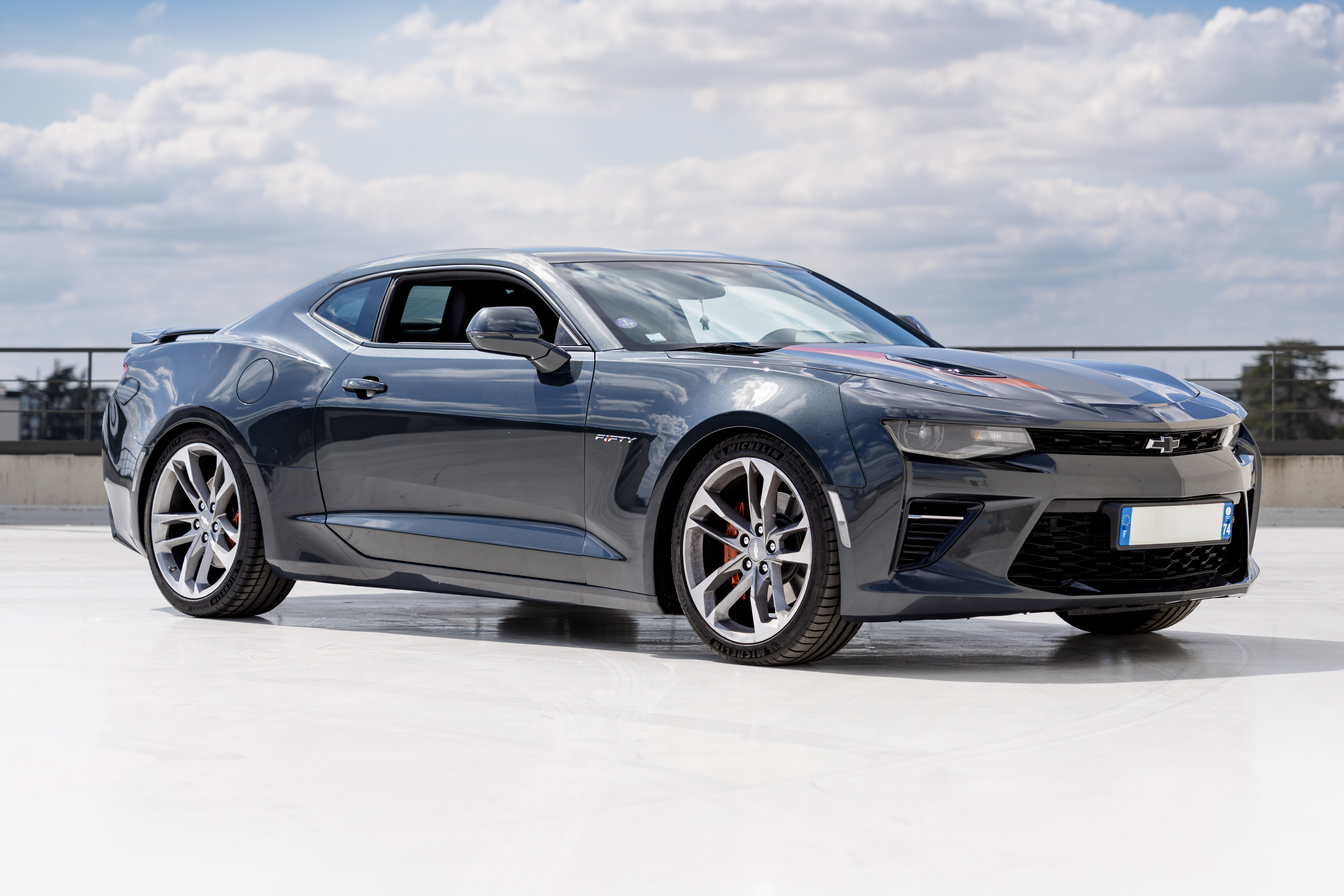 Chevrolet Camaro V8 50th Anniversary à louer à Toulouse